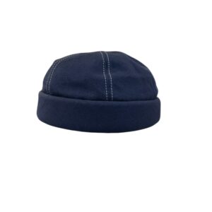 Bonnet docker en lin bleu modèle Micky de Fiebig, coupe courte sans visière, idéal pour l’été
